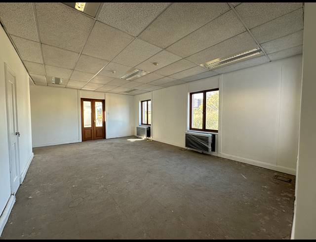 1,315M² OFFICE TO LET IN SANDTON CENTRAL